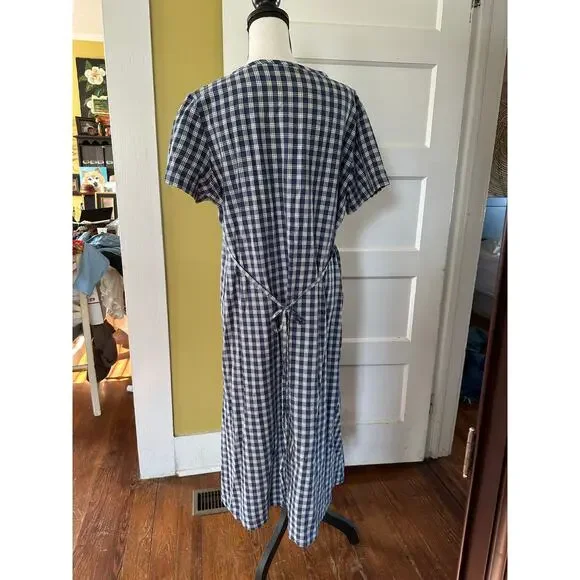 vintage L.L. Bean 100% Cotton Blue Plaid Button Front Cottagecore Dress Petite - Picture 12 of 15